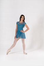 SI 685/D Body in lycra opaca con  inserti  in velluto e manica corta in tulle - immagine 4