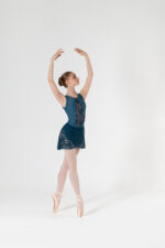 SI 692/P Body in lycra con inserto in pizzo davanti - immagine 4