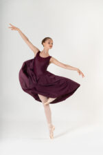 SI 693/D Body in lycra con inserto in pizzo davanti e inserto a cuore in pizzo dietro - immagine 4