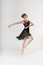 SI 652 Body in lycra con inserti in pizzo davanti foderato - immagine 2