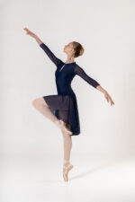 SI 683 Body in lycra con manica a tre quarti in tulle - immagine 3